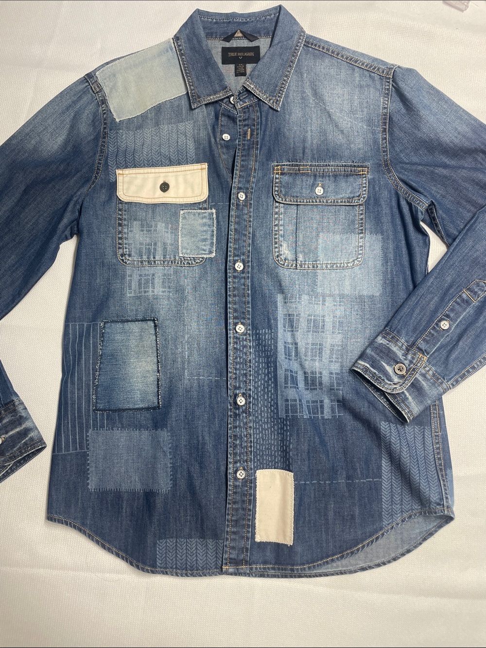 True Religion men's patchwork denim shirt.Size S-slim. Preowned. Cuff button pic